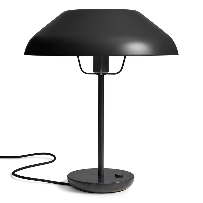 Beau Table Lamp en Oblivion