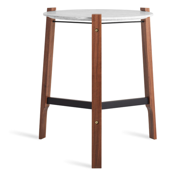 Free Range Side Table in Marble - Angle 1