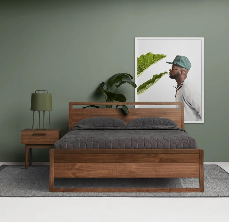 Woodrow Bed in Queen - Angle 2