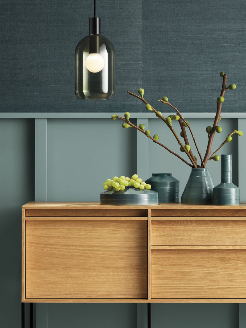 Rule 2 Door / 2 Drawer Console en Maple