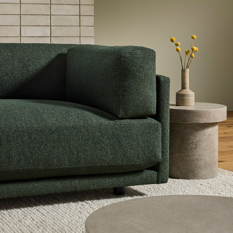 Sunday L Sectional Sofa in Right - Angle 2