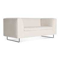 Bonnie Studio Sofa en Vos Bone - ángulo 2