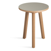 Apt Tall Side Table en Putty / White Oak - ángulo 3