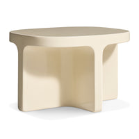 Small Talk Side Table en Ivory - ángulo 1