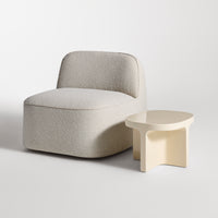 Small Talk Side Table en Ivory - ángulo 3