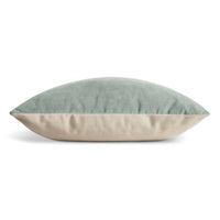 Signal Lumbar Pillow en Breezy Blue Velvet - ángulo 3