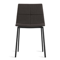 Between Us Chair en Gunmetal - ángulo 1