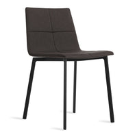 Between Us Chair en Gunmetal - ángulo 2