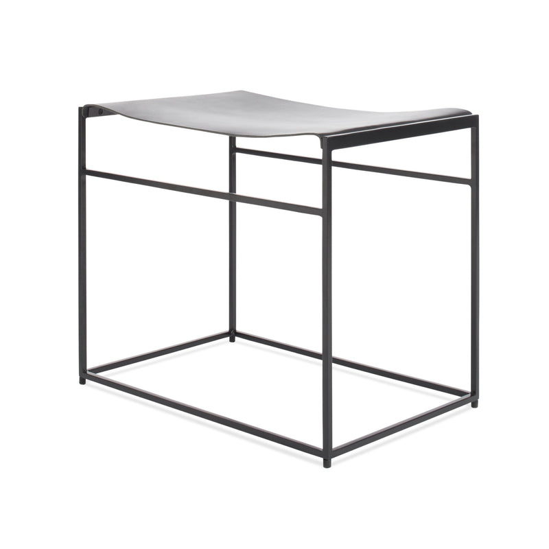 Common Leather Stool in Black / Night Leather