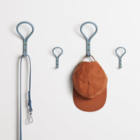 Clove Large Wall Hook en Grey Blue - ángulo 5