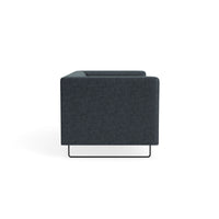 Bonnie Studio Sofa en Ink Leather - ángulo 5