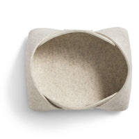Double Tuck Medium Felt Basket en Heathered Off White - ángulo 7