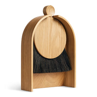 Dustiny&#39;s Child Broom and Dustpan en White Oak - ángulo 6