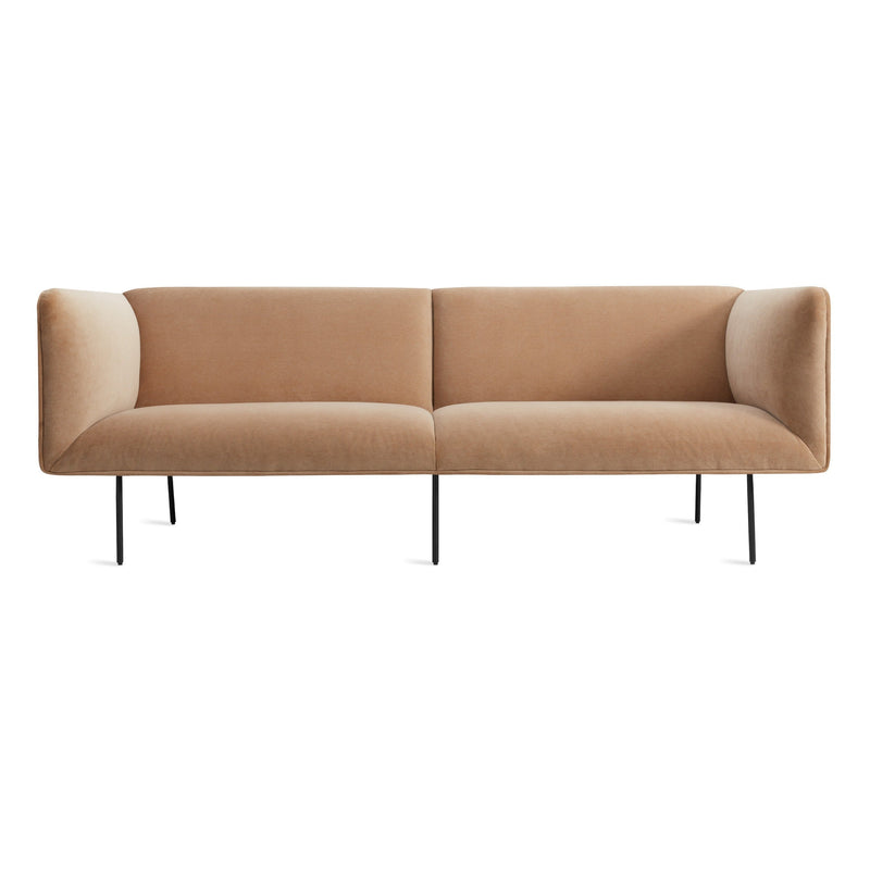 Dandy 96" Sofa en Camel Velvet