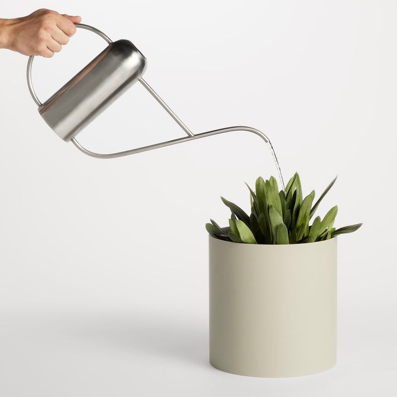 Li'l Dripdrop Watering Can en Stainless