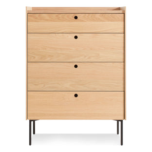 Peek 4 Drawer Dresser en White Oak