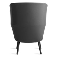 Hedge High Back Lounge Chair en Digit Charcoal - ángulo 6