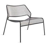 Hot Mesh Lounge Chair in Black - Angle 2