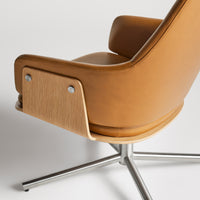 Lock Lounge Chair en Canyon Leather - ángulo 5