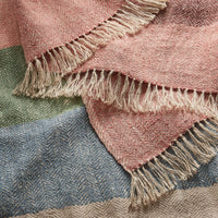 Lovely Linen Throw en Color Mix 4 - ángulo 5