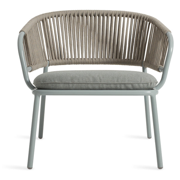 Mate Outdoor Lounge Chair en Toohey Breezy Blue - ángulo 1