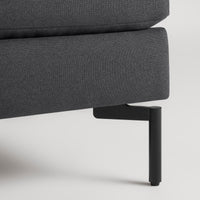 New Standard 60&quot; Armless Sofa en Maharam Meld in Panda - ángulo 8