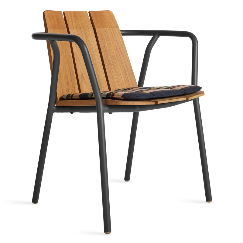 Offline Outdoor Chair Seat Pad in Sunbrella Stripe