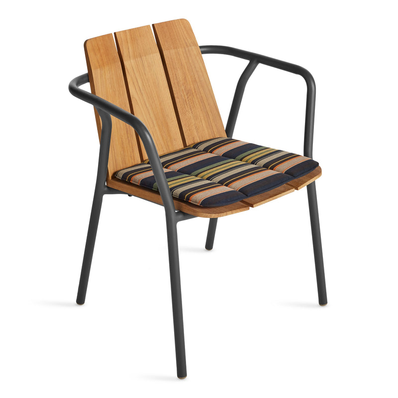 Offline Outdoor Chair Seat Pad in Sunbrella Stripe
