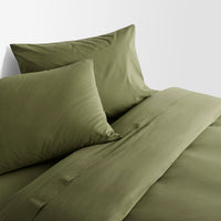 Blu Dot Percale Sheet Set in Loden Green - Angle 7
