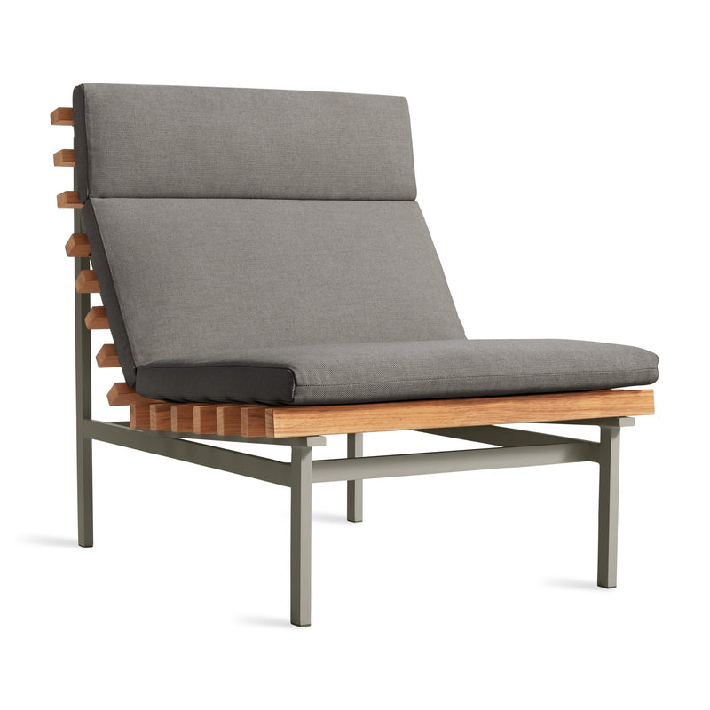 Perch Outdoor Lounge Chair in Toohey Charcoal