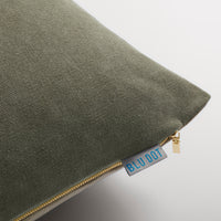Signal Small Dog Bed en Barto Olive - ángulo 6