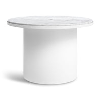 Plateau Medium Table in White - Angle 1