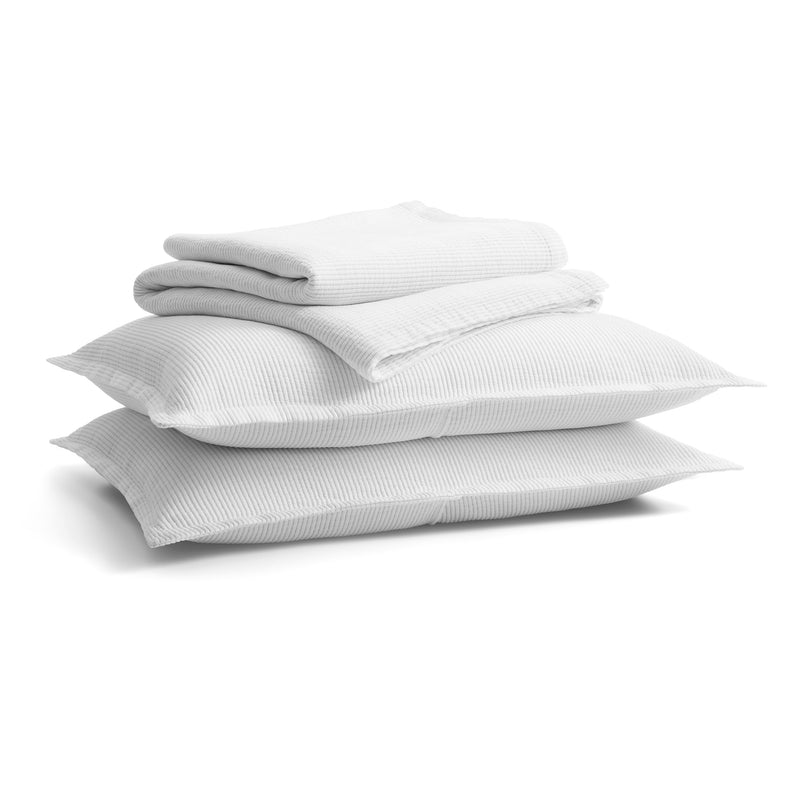 Ripple Coverlet Set in White / Putty Stitch