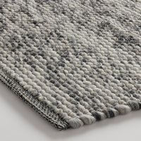 Sinder Rug in 5' x 8' - Angle 2