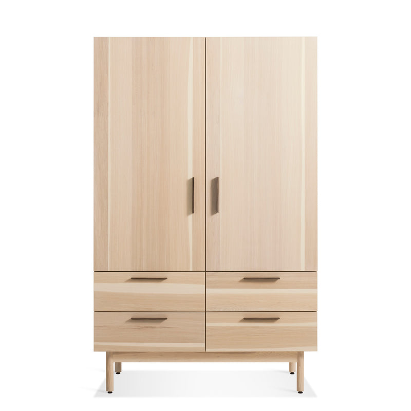 Shale Wardrobe en Hickory