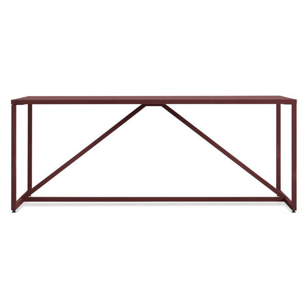 Strut Table en Oxblood - ángulo 1