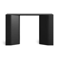 Straight Up Console Table in Oblivion - Angle 1