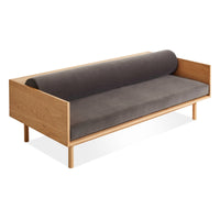 Souvenir Sofa en Storm Velvet / White Oak - ángulo 7