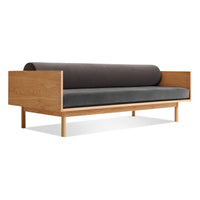 Souvenir Sofa en Storm Velvet / White Oak - ángulo 6