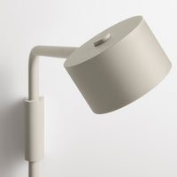 Verge Adjustable Sconce en Putty - ángulo 15