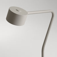 Verge Floor Lamp en Putty - ángulo 11