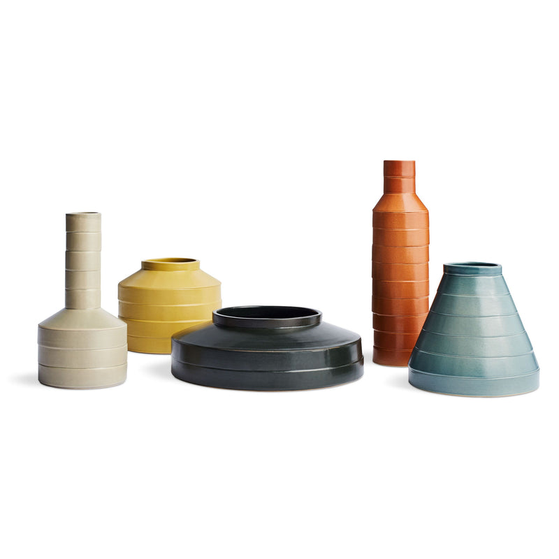Wonk Vase Shape 4 in Putty
