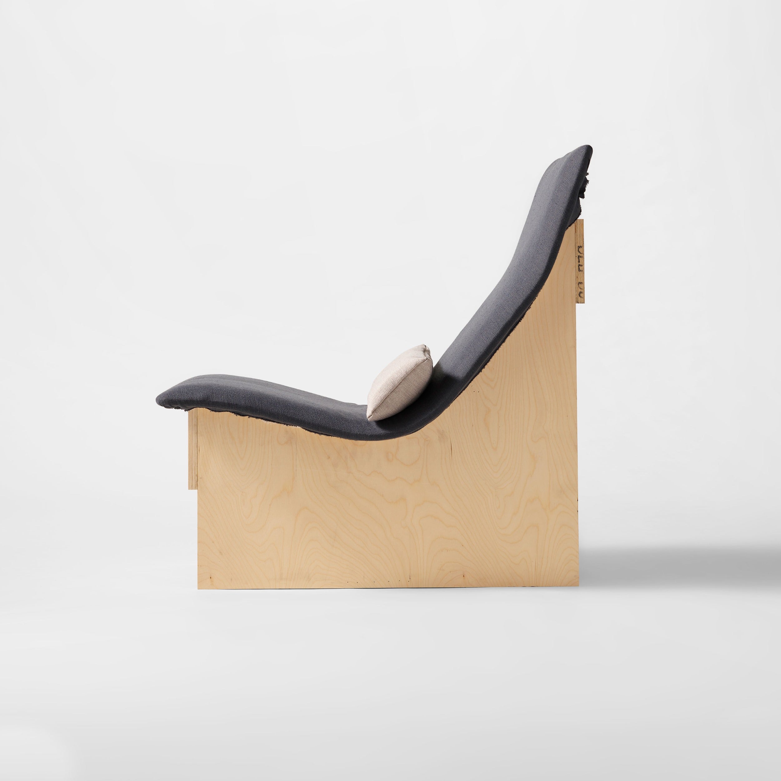 Blu dot deep thoughts chaise 2025