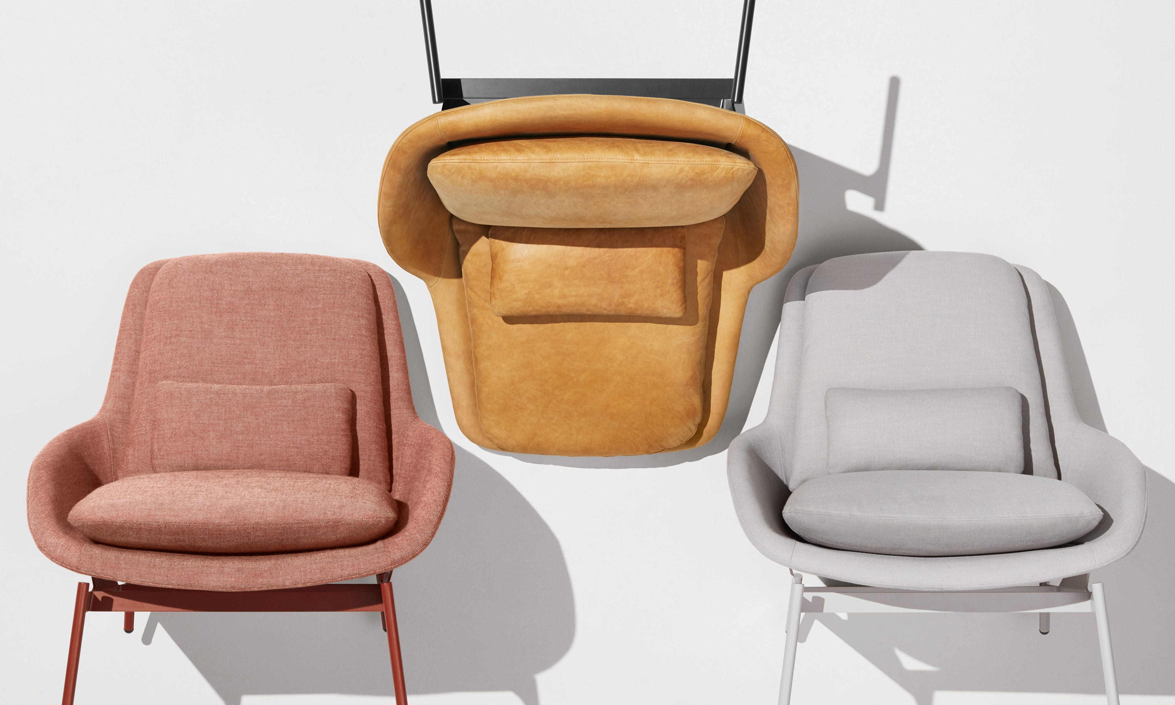 Field Lounge Chair