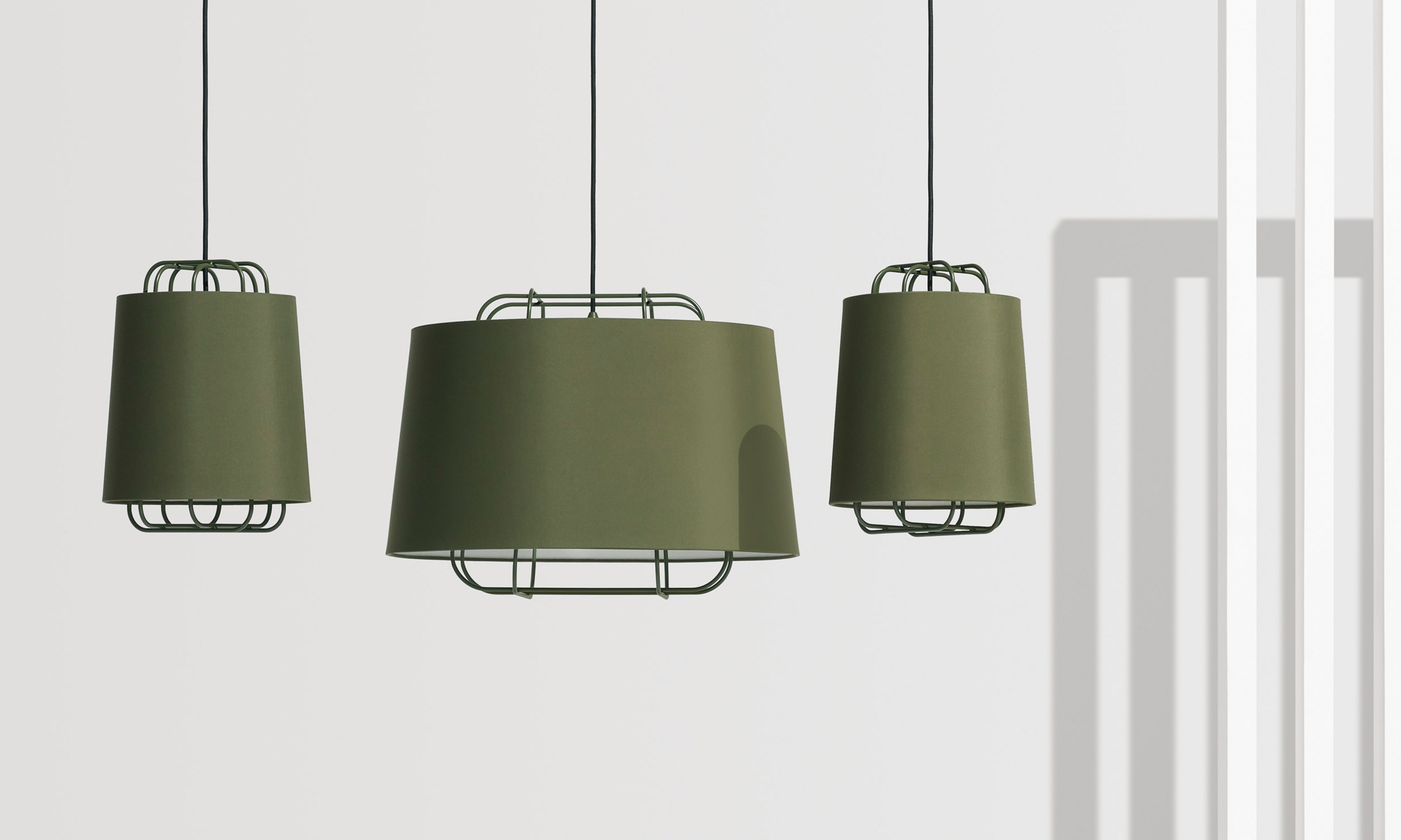 Perimeter Small Pendant Light 